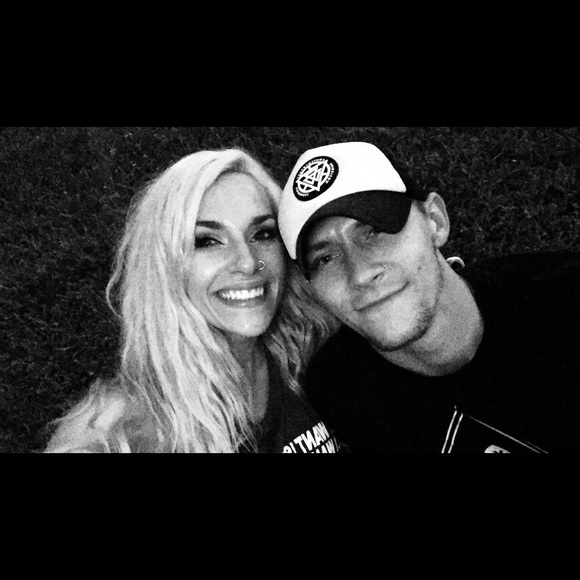 Meet your Posher, Chelsea - Picture 2 of 3